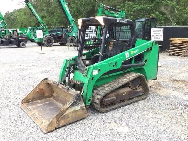 Bobcat T450 Lietoti riteņu kompaktiekrāvēji