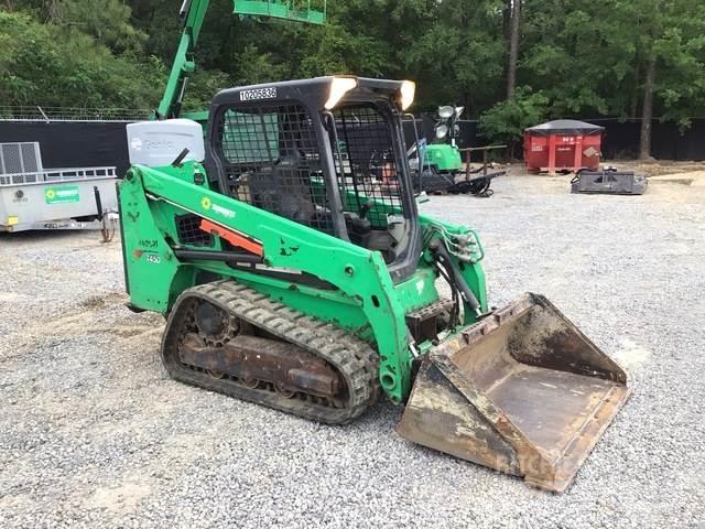 Bobcat T450 Lietoti riteņu kompaktiekrāvēji