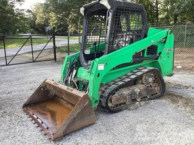 Bobcat T450 Lietoti riteņu kompaktiekrāvēji