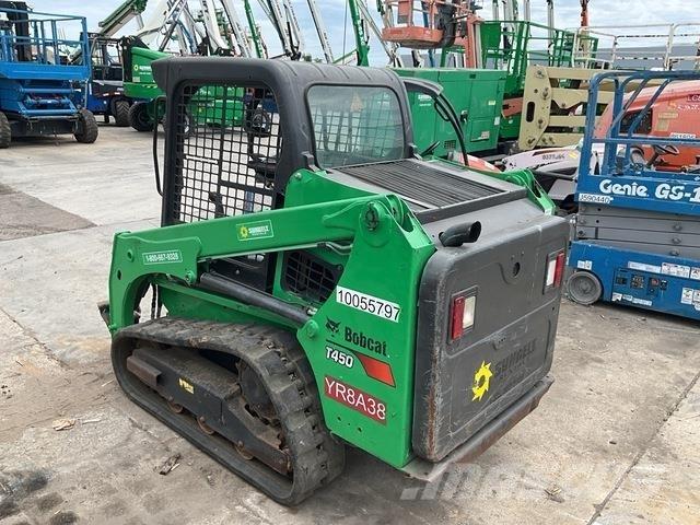 Bobcat T450 Lietoti riteņu kompaktiekrāvēji