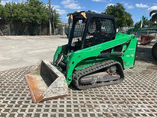 Bobcat T450 Lietoti riteņu kompaktiekrāvēji