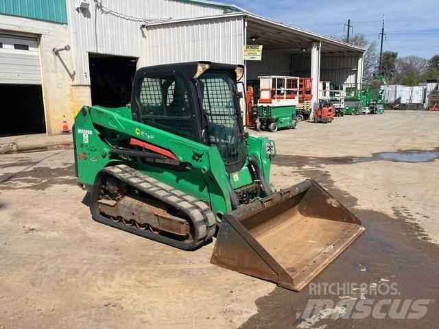 Bobcat T550 Lietoti riteņu kompaktiekrāvēji