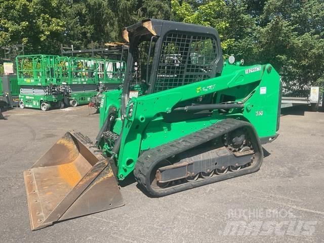Bobcat T550 Lietoti riteņu kompaktiekrāvēji