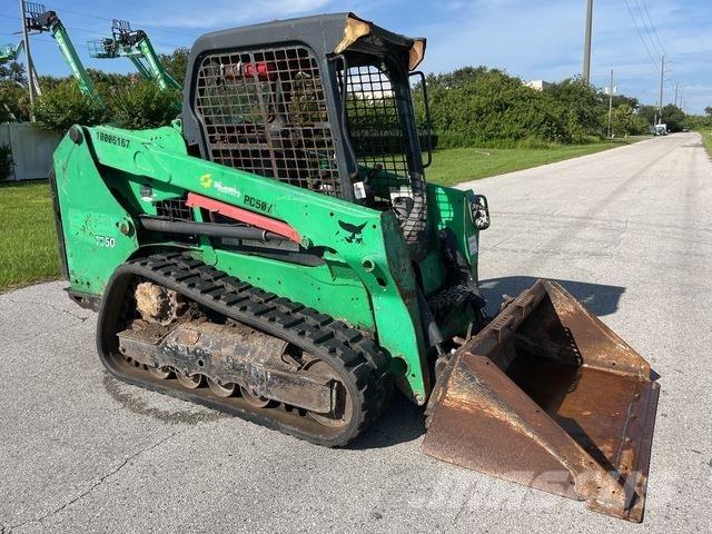 Bobcat T550 Lietoti riteņu kompaktiekrāvēji