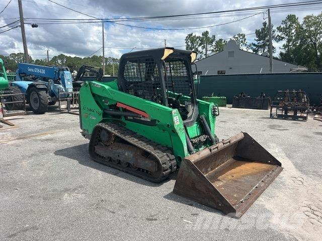 Bobcat T550 Lietoti riteņu kompaktiekrāvēji