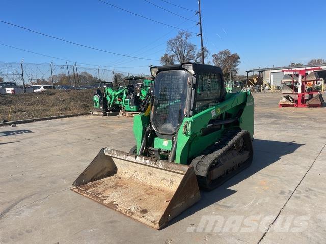 Bobcat T550 Lietoti riteņu kompaktiekrāvēji