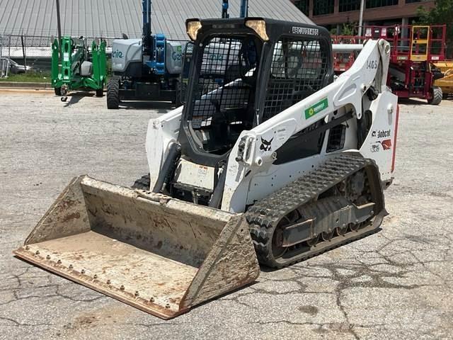 Bobcat T590 Lietoti riteņu kompaktiekrāvēji