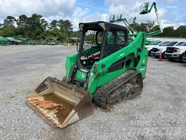 Bobcat T590 Lietoti riteņu kompaktiekrāvēji