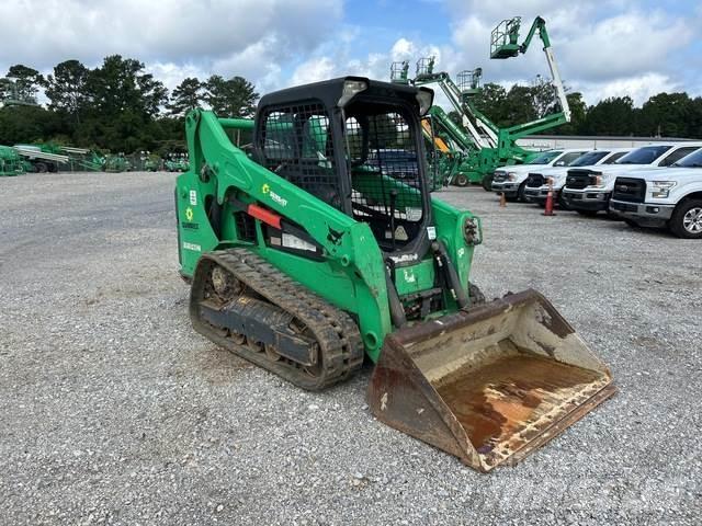 Bobcat T590 Lietoti riteņu kompaktiekrāvēji