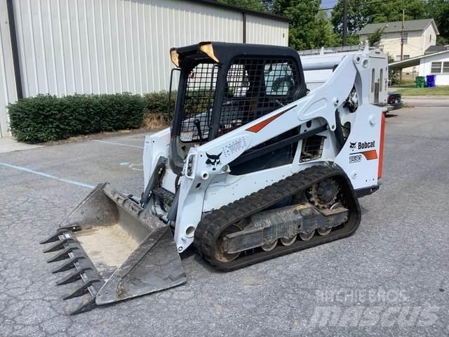 Bobcat T590 Lietoti riteņu kompaktiekrāvēji
