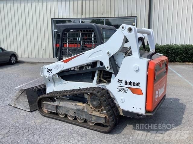 Bobcat T590 Lietoti riteņu kompaktiekrāvēji