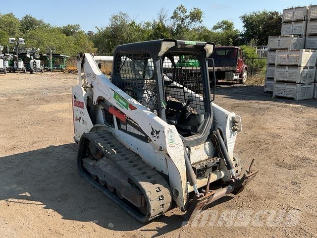 Bobcat T590 Lietoti riteņu kompaktiekrāvēji