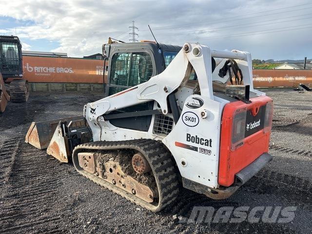 Bobcat T590 Lietoti riteņu kompaktiekrāvēji