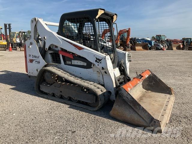 Bobcat T590 Lietoti riteņu kompaktiekrāvēji