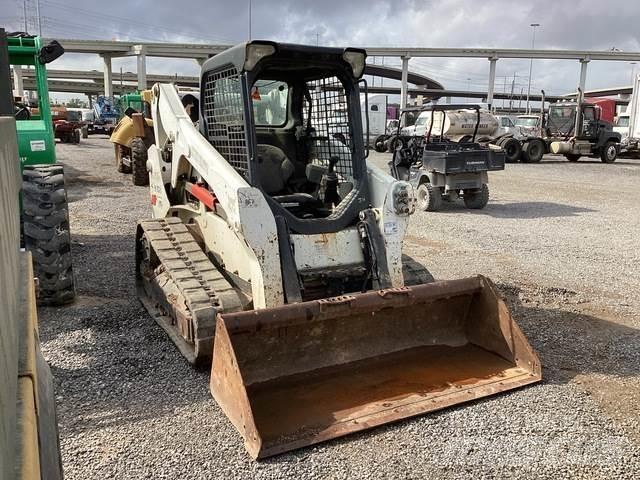 Bobcat T650 Lietoti riteņu kompaktiekrāvēji