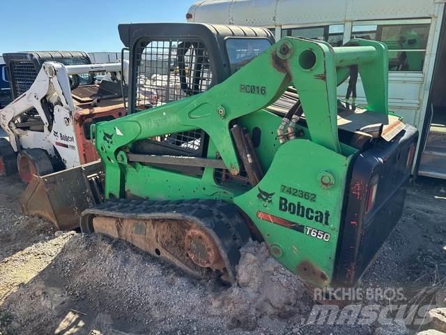 Bobcat T650 Lietoti riteņu kompaktiekrāvēji