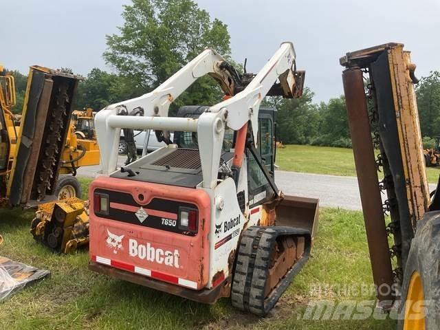 Bobcat T650 Lietoti riteņu kompaktiekrāvēji
