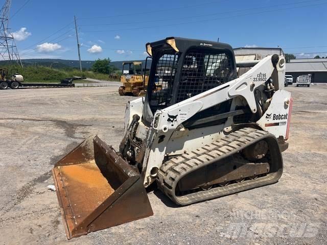 Bobcat T650 Lietoti riteņu kompaktiekrāvēji