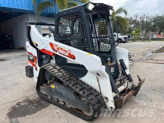 Bobcat T66 Lietoti riteņu kompaktiekrāvēji