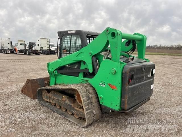 Bobcat T740 Lietoti riteņu kompaktiekrāvēji