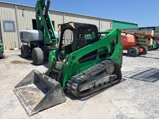 Bobcat T740 Lietoti riteņu kompaktiekrāvēji