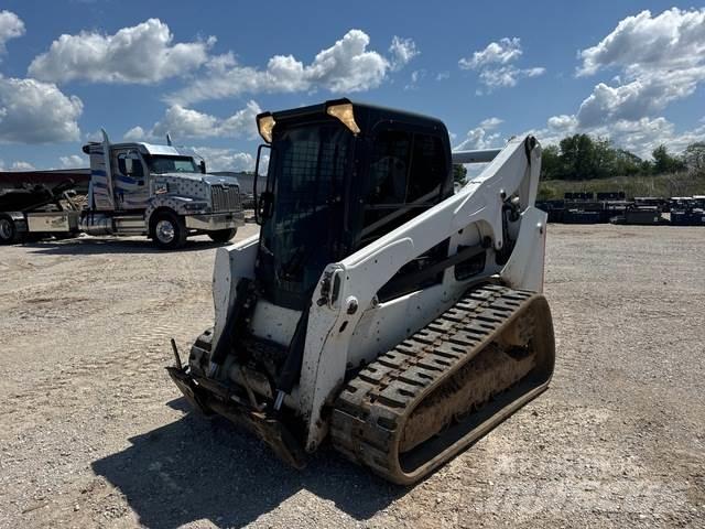Bobcat T740 Lietoti riteņu kompaktiekrāvēji