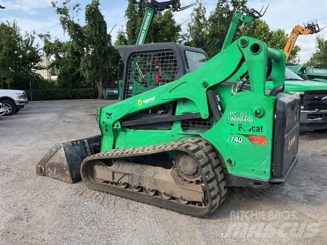 Bobcat T740 Lietoti riteņu kompaktiekrāvēji
