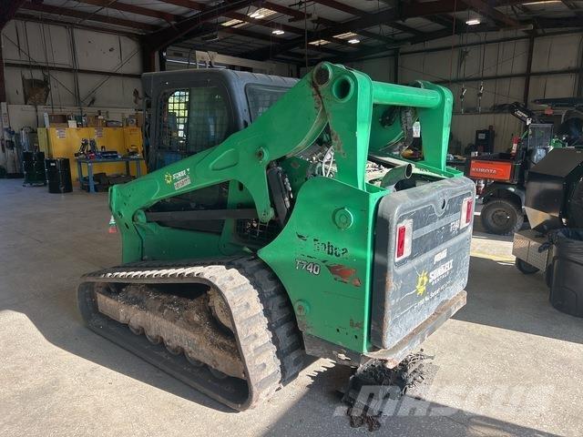 Bobcat T740 Lietoti riteņu kompaktiekrāvēji