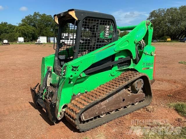 Bobcat T750 Lietoti riteņu kompaktiekrāvēji