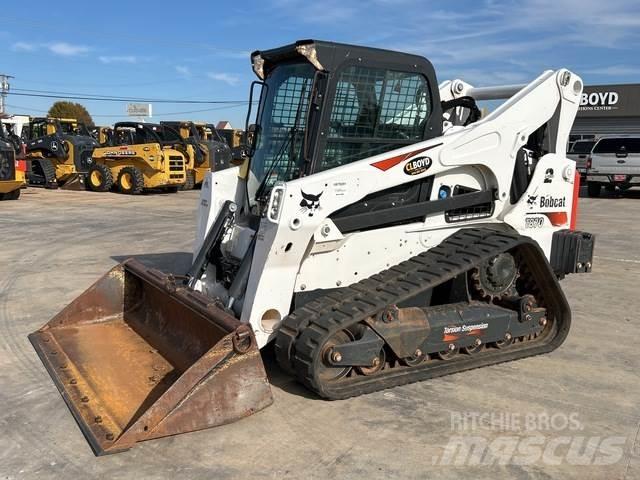 Bobcat T870 Lietoti riteņu kompaktiekrāvēji