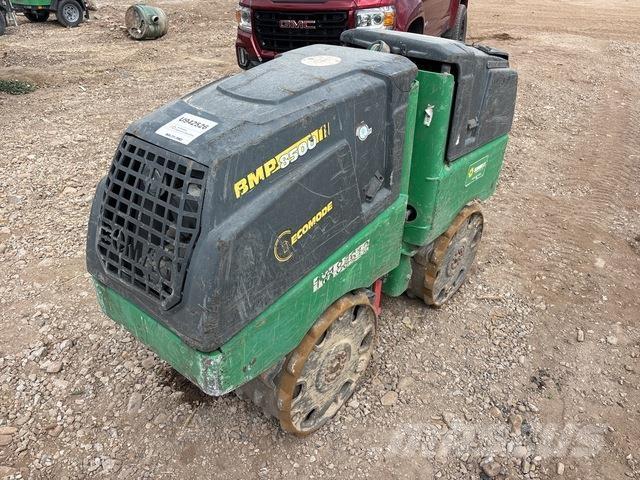 Bomag BMP 8500 Augsnes blīvētāji