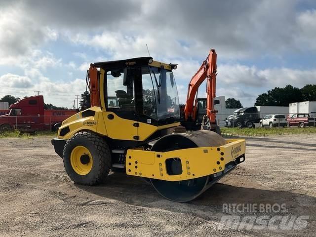 Bomag BW177D-5 Vienvalča grunts veltņi
