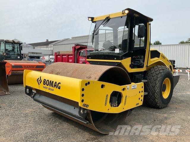 Bomag BW211 D Vienvalča grunts veltņi