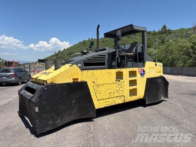 Bomag BW24R Pneimatiskie veltņi