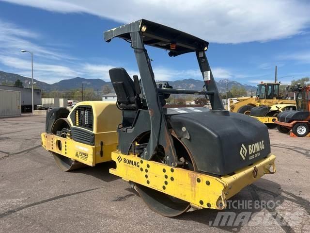 Bomag BW266AD Pneimatiskie veltņi