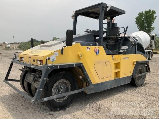 Bomag BW27RH Pneimatiskie veltņi
