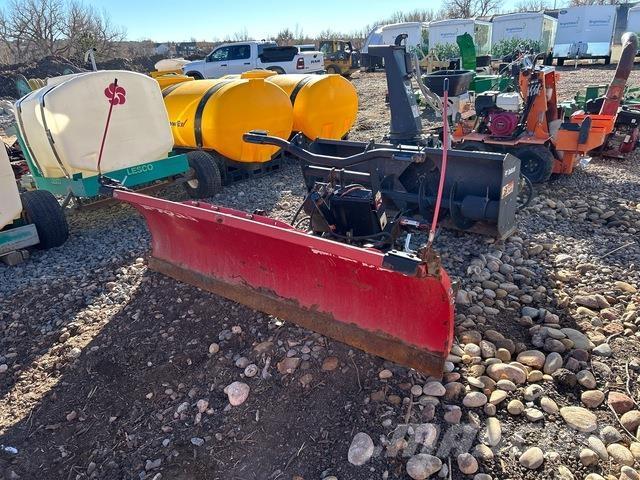 Boss  Sniega naži un tīrītāji