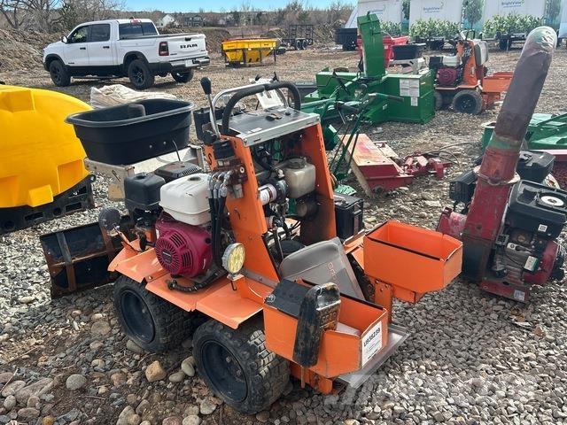 Boss Snowrator Būvniecība- Citi