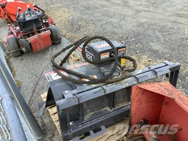 Bradco 625 Tranšeju racēji