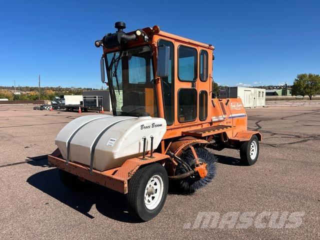 Broce RCT350 Iekštelpu slaucīšanas iekārtas