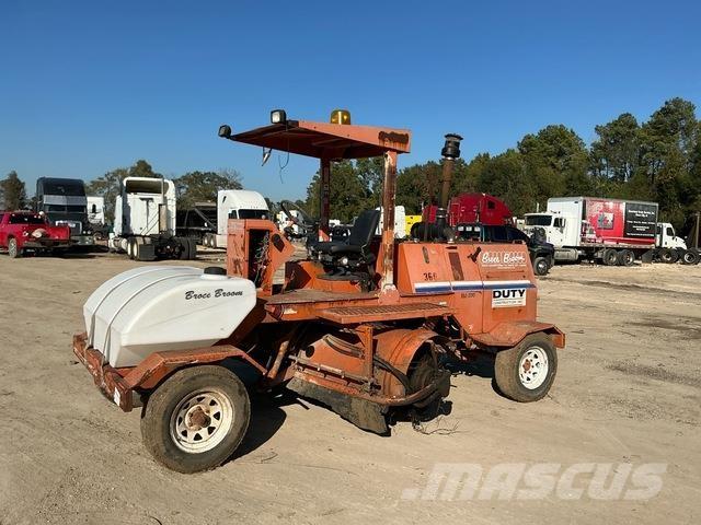 Broce RJ350 Iekštelpu slaucīšanas iekārtas