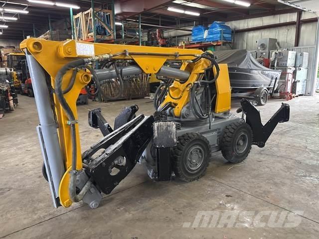 Brokk BM250E Būvniecība- Citi