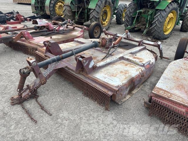 Bush Hog  Pļaujmašīnas/pašgājēji