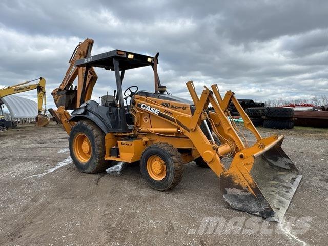 CASE 580M Ekskavatori-iekrāvēji