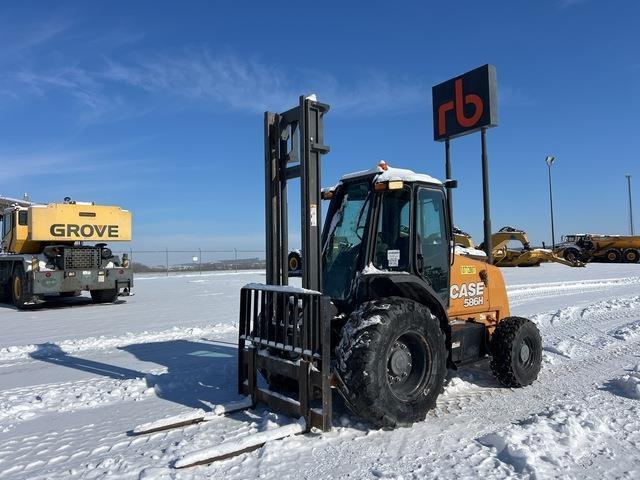 CASE 586H Apvidus autokrāvējs