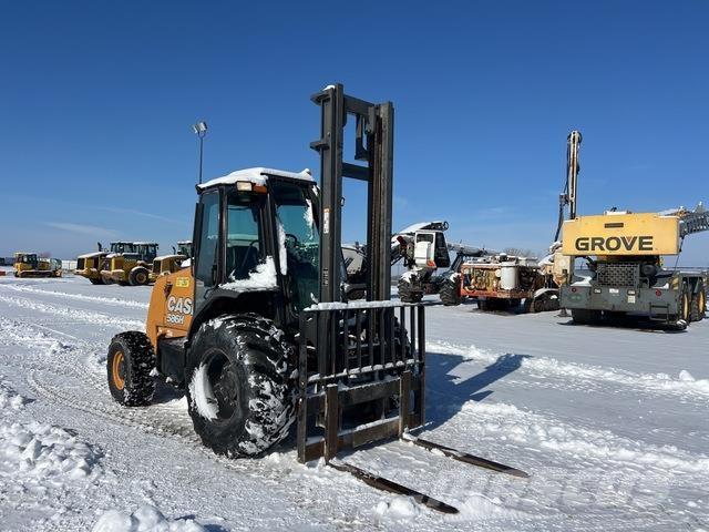 CASE 586H Apvidus autokrāvējs