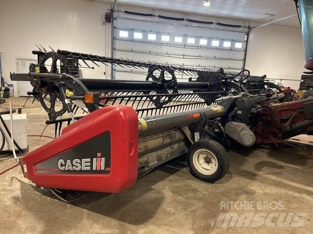 Case IH 2162 Ražas novākšanas galvas