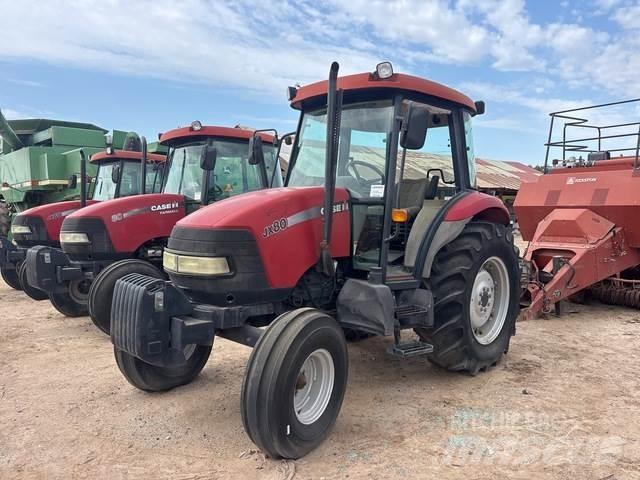 Case IH JX80 Traktori