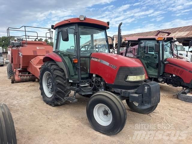 Case IH JX80 Traktori
