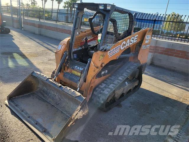 CASE TR270 Lietoti riteņu kompaktiekrāvēji